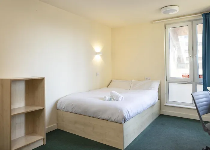 Burley Road In * 利兹